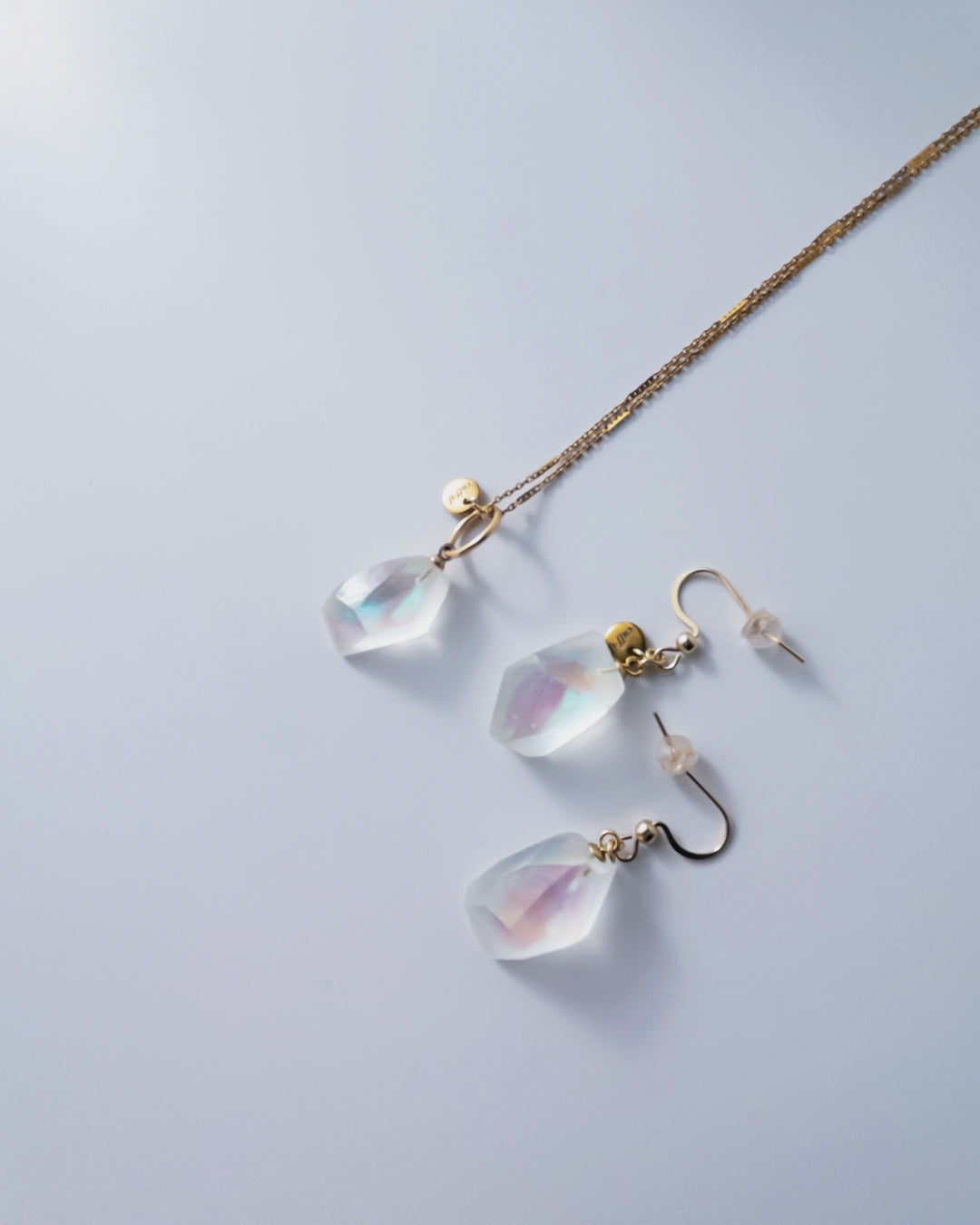 Frames Dangle Earrings / Fragment / Alice in wonderland_Frost Clear 7-b