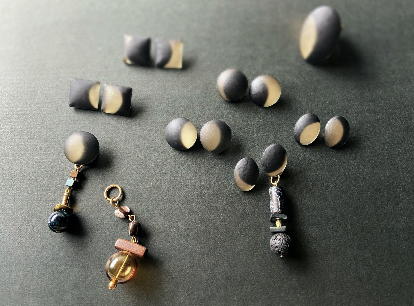 Custom Earrings Interchangeable / New Moon / 新月