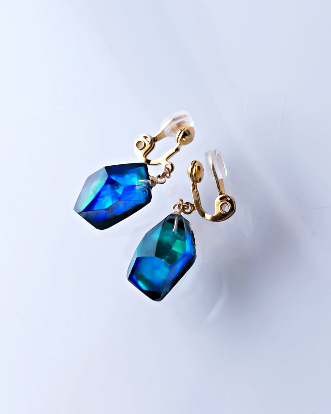 Frames Dangle Earrings/ Fragment / Floating Prism 1-a