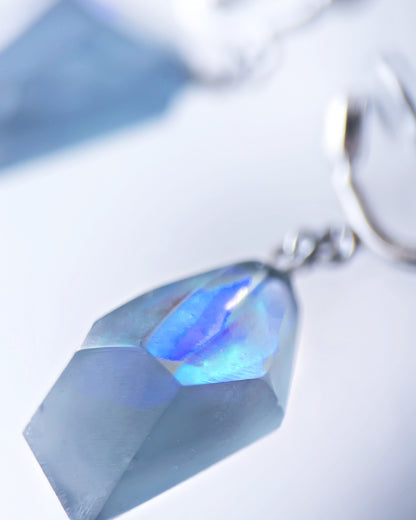 Frames Dangle Earrings / Fragment /Alice in Wonderland_Frost Blue-Gray 7-c
