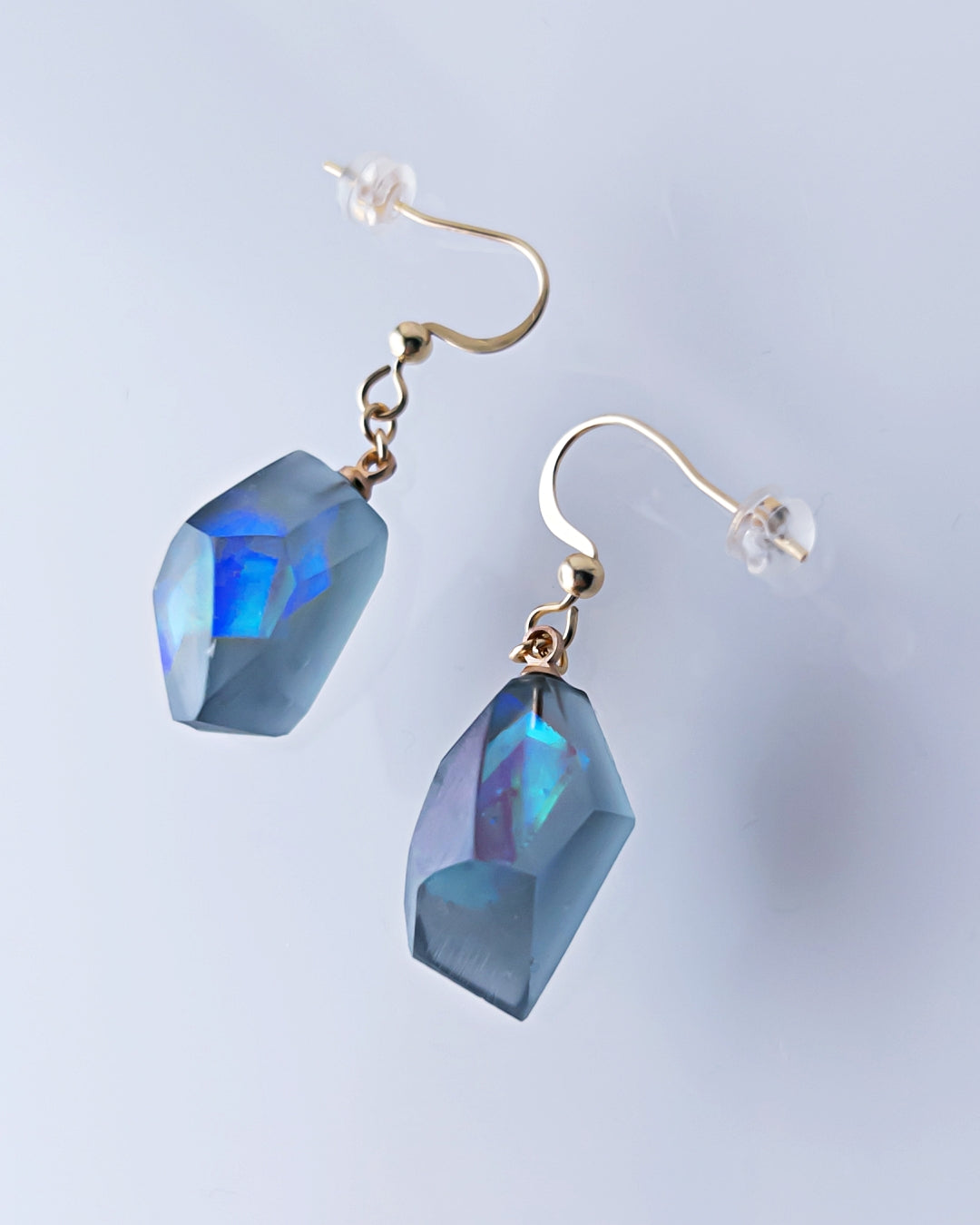 Frames Dangle Earrings / Fragment /Alice in Wonderland_Frost Blue-Gray 7-c