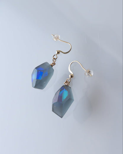 Frames Dangle Earrings / Fragment /Alice in Wonderland_Frost Blue-Gray 7-c
