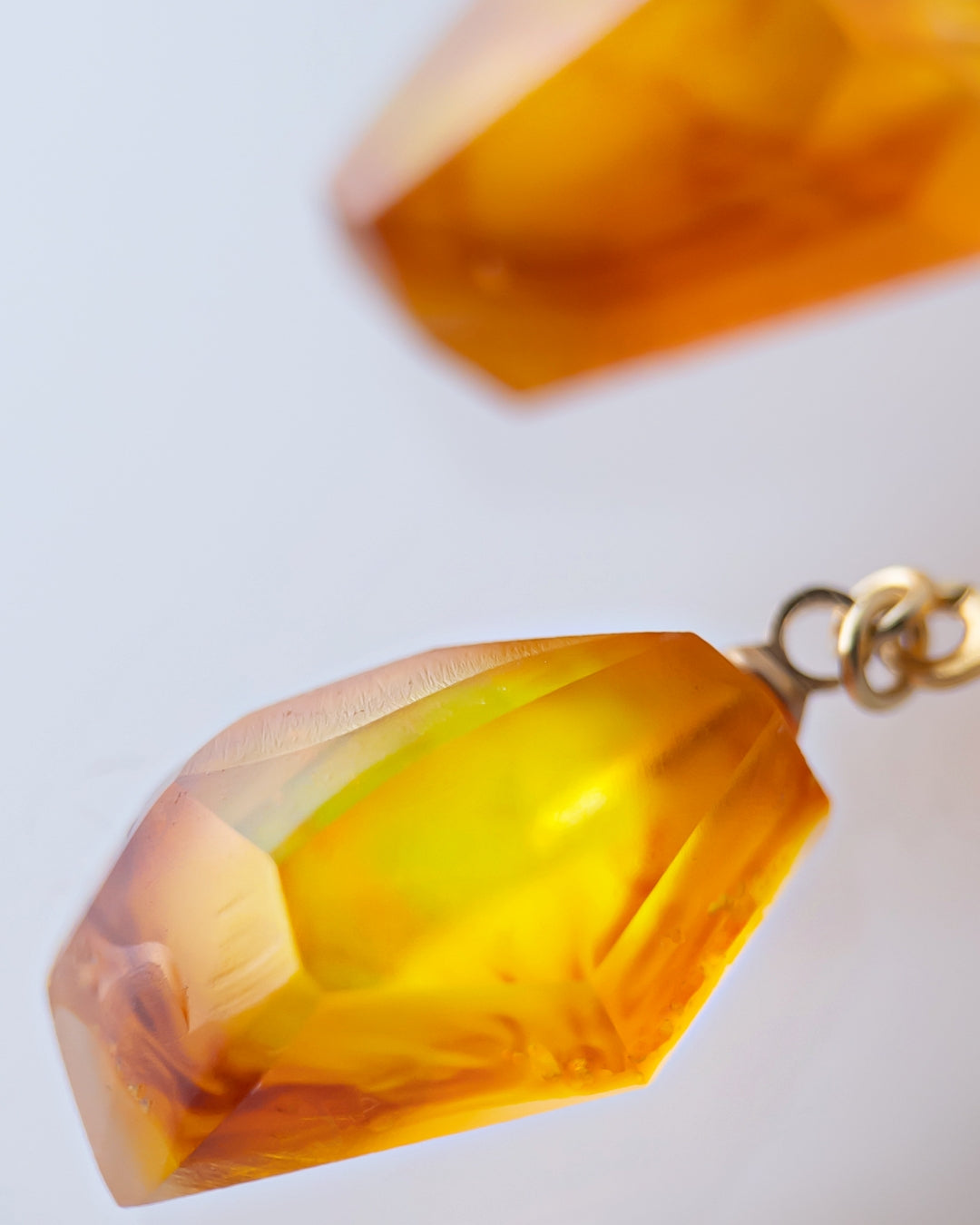 Frames Dangle Earrings / Fragment / Gem Fire