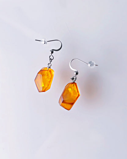 Frames Dangle Earrings / Fragment / Gem Fire