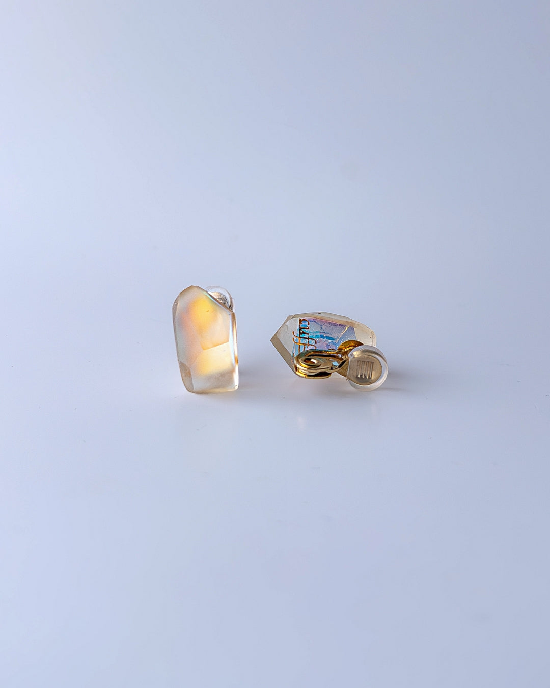 Frames Earrings / Fragment / Interchangeable / Hydrangea Dreamscape-Faded Mirage Frost