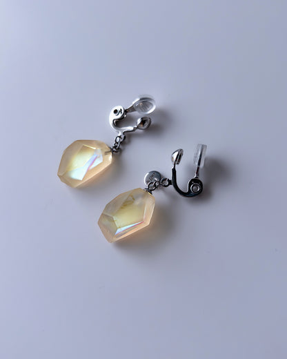 Frames Dangle Earrings / Fragment / Hydrangea Dreamscape-Faded Mirage Frost