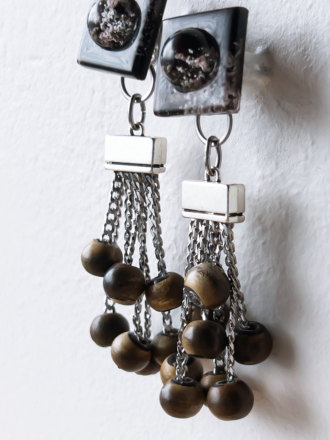 Bugs Eye 2way Earrings / Interchangeable / Macro View