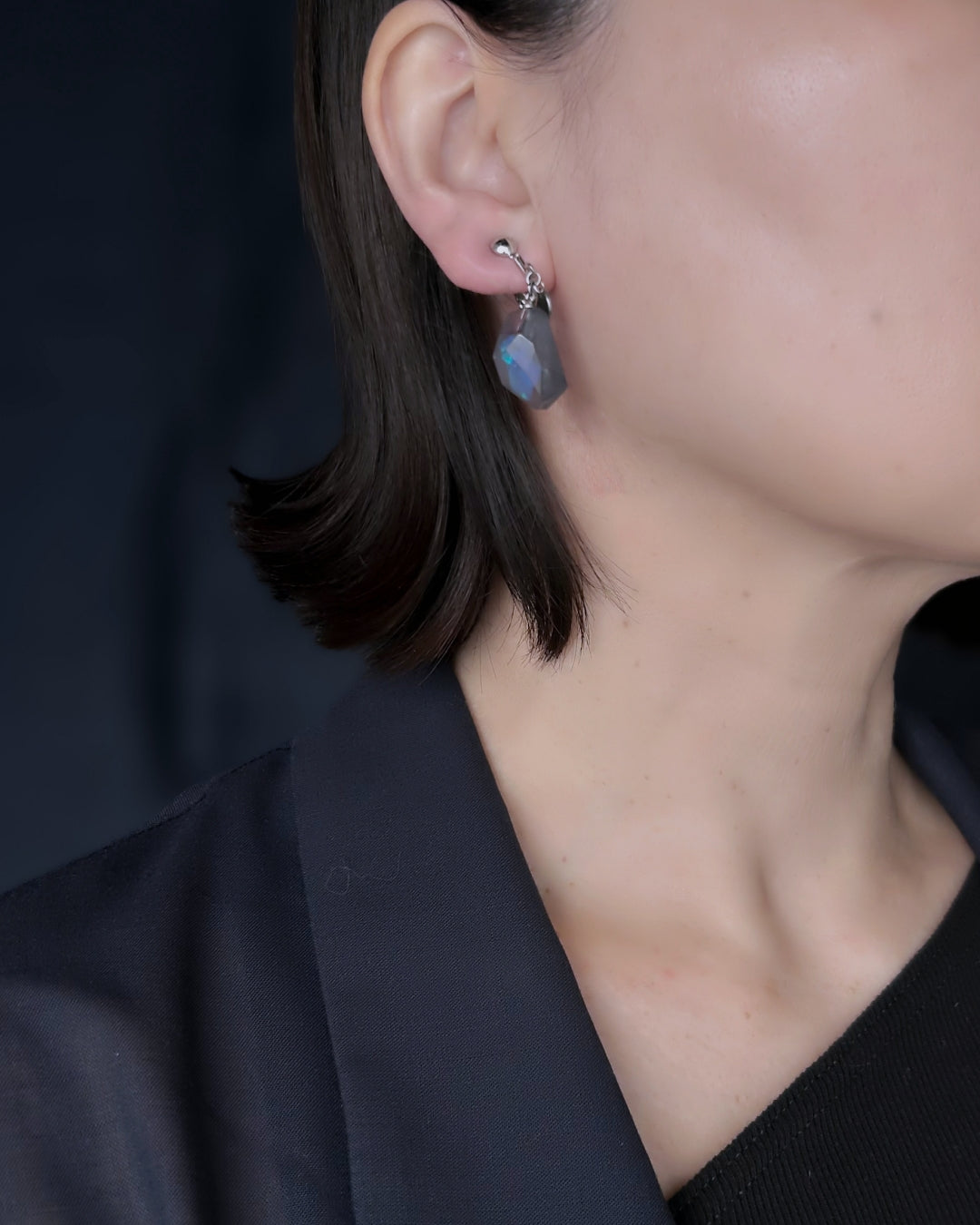 Frames Dangle Earrings / Fragment /Alice in Wonderland_Frost Blue-Gray 7-c