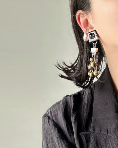 Bugs Eye 2way Earrings / Interchangeable / Macro View