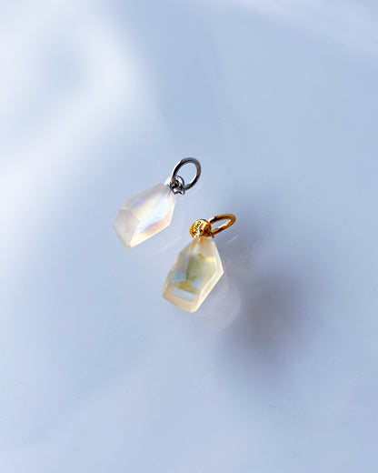 Frames 着せ替えチャーム / Fragment / Interchangeable / Hydrangea Dreamscape-Faded Mirage Frost