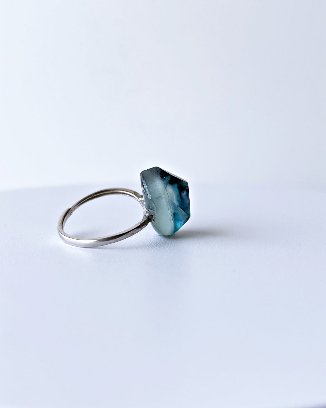 Frames Ring / Fragment / Alice in Wonderland_frost Blue-Gray 7-c / silver925 / type-C