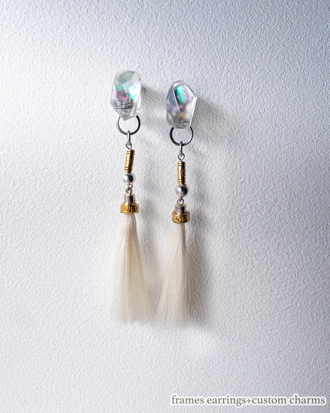 Frames earrings/crystals/Alice in wonderland_frost clear 7-b