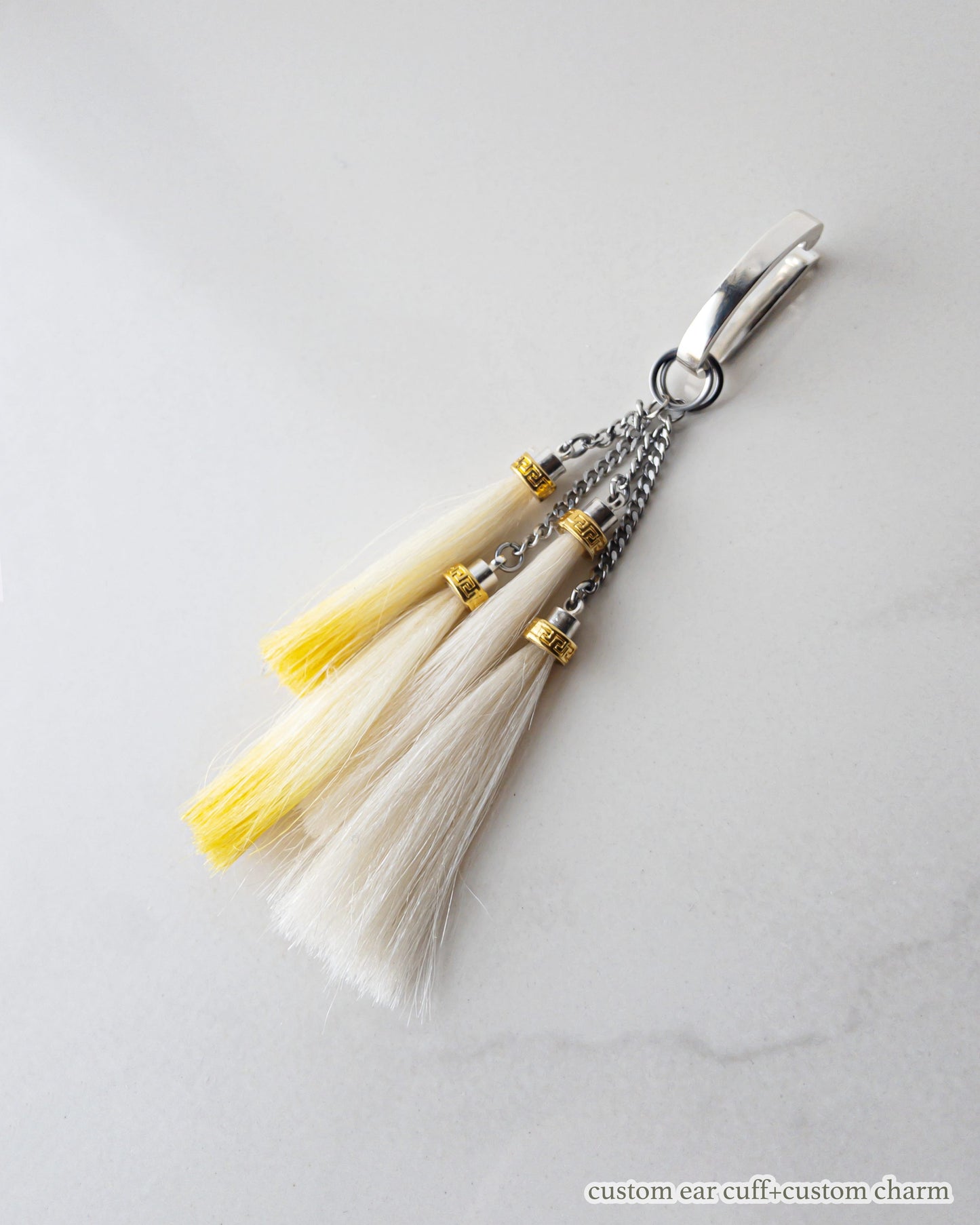 Custom charms/Interchangeable/horse hair double white