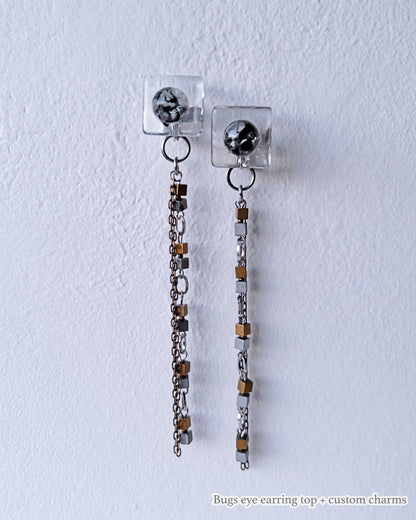 Bugs Eye 2way Earrings / Interchangeable / Macro View-Black Shell