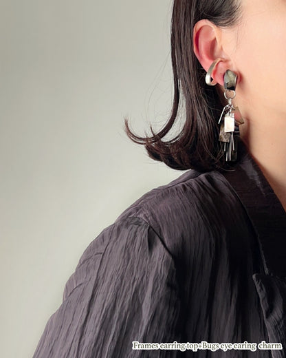 Bugs Eye 2way Earrings / Interchangeable / Macro View-Black Shell