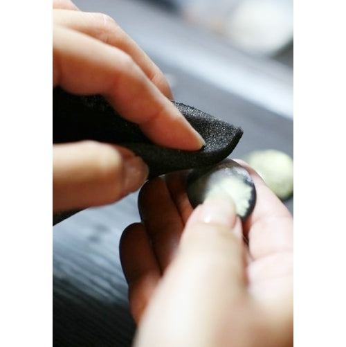 Maintenance / Polishing of products / Re-tightening of earring fittings