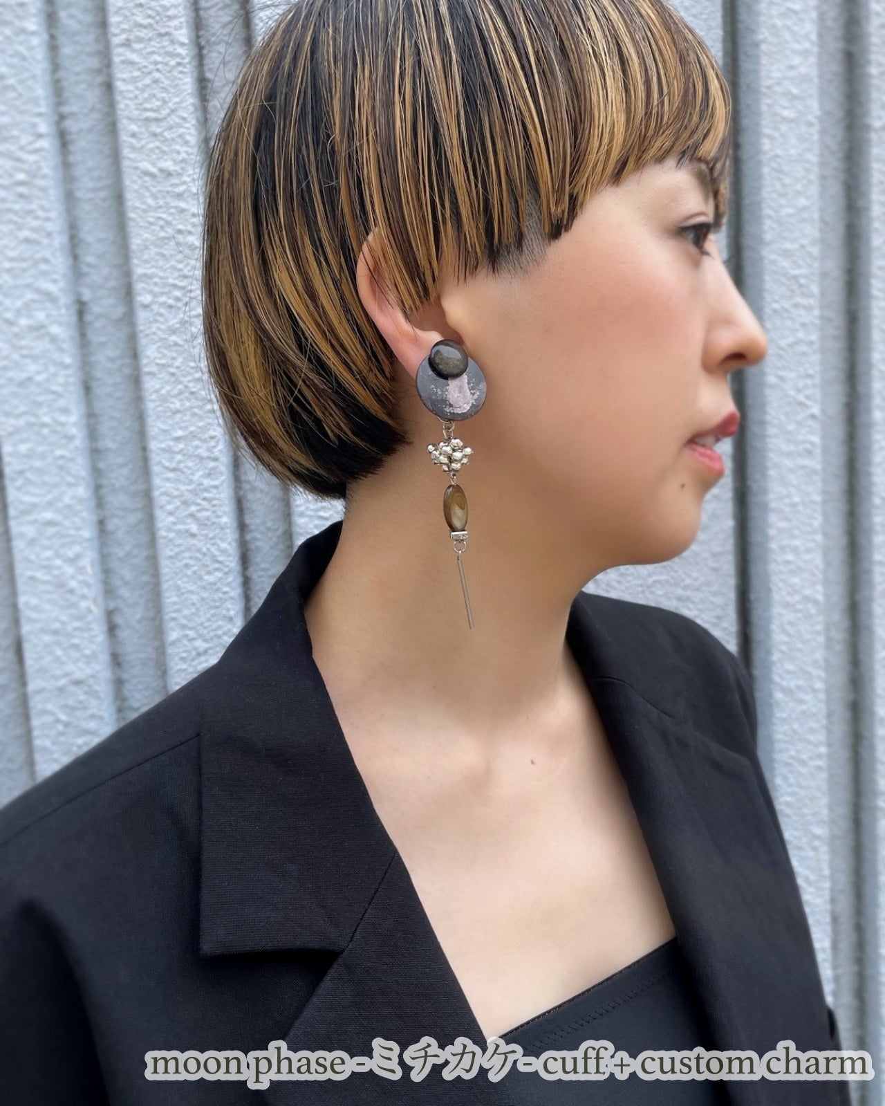 Moon phase cuffs earrings /ミチカケ/ brown