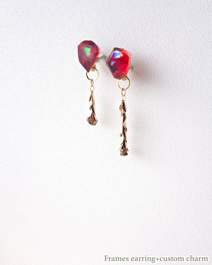 Frames earrings/crystals/Alice in wonderland_red 7-a