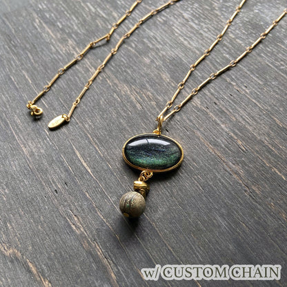 Galaxy necklace /Saturn/ Interchangeable Saturn_green M